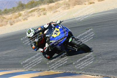 media/Feb-13-2022-SoCal Trackdays (Sun) [[c9210d39ca]]/Turn 7 Inside (1040am)/